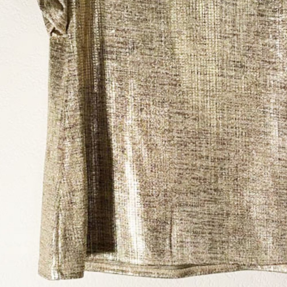 Metallic Gold Top - Picture 3 of 8
